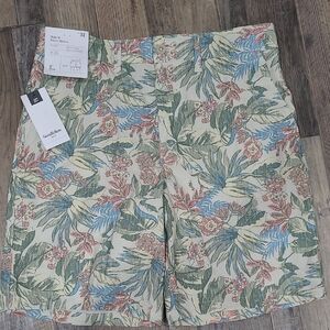 NEW Size 32 Goodfellow & Co Trpoical Print Hybrid Swim Shorts